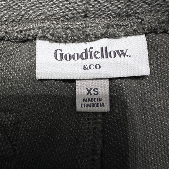 🛍️ goodiellow & co 77% cotton 7” Shorts Size XS excellent condition - Picture 7 of 7